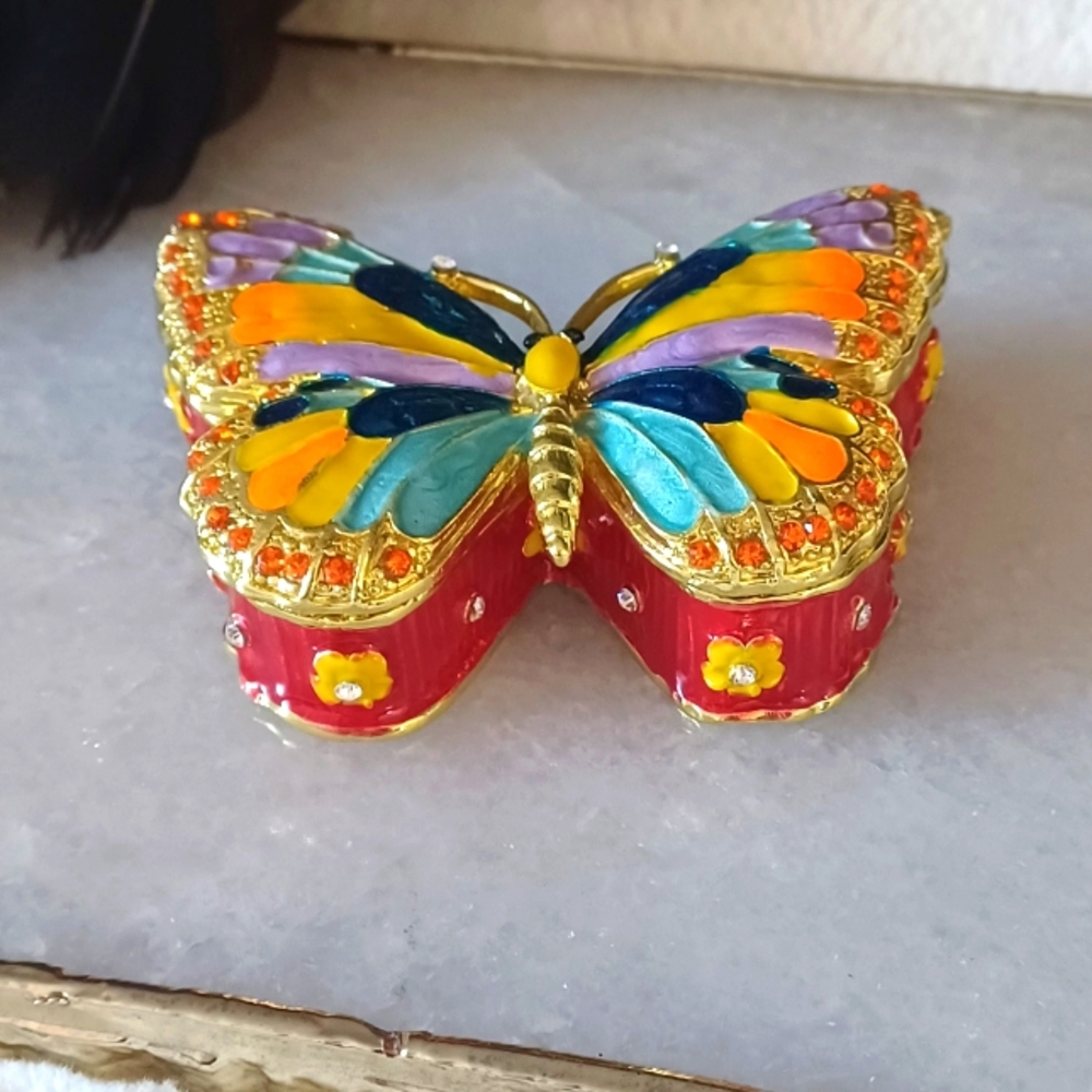 Trinket Box - Picture 6 of 14